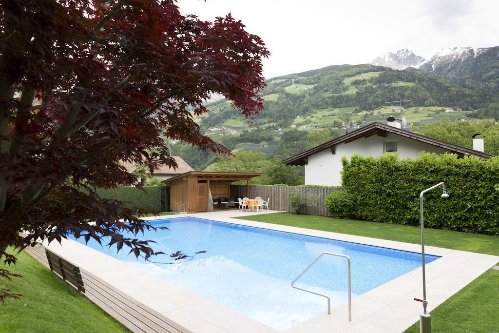 Ferienwohnungen Haus Christine Rifiano Exteriör bild